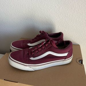 Vans Old Skool in burgundy
